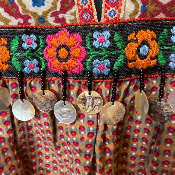 Umgee printed baby doll tunic embroidered sequin trim size Small - Picture 11 of 13